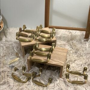 Keeler Brass Co Drawer Pulls Brass Tone Metal Vintage Mud Century Style